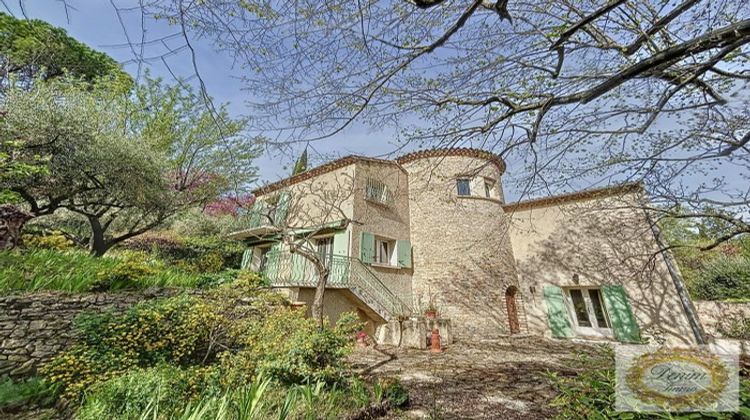 Ma-Cabane - Vente Maison Nîmes, 160 m²