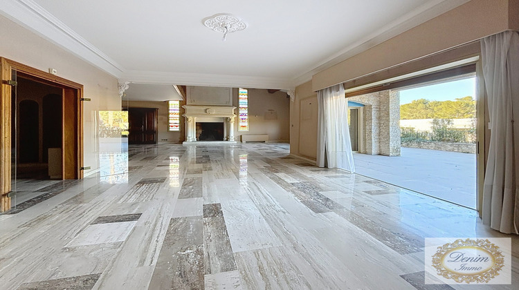 Ma-Cabane - Vente Maison Nîmes, 390 m²