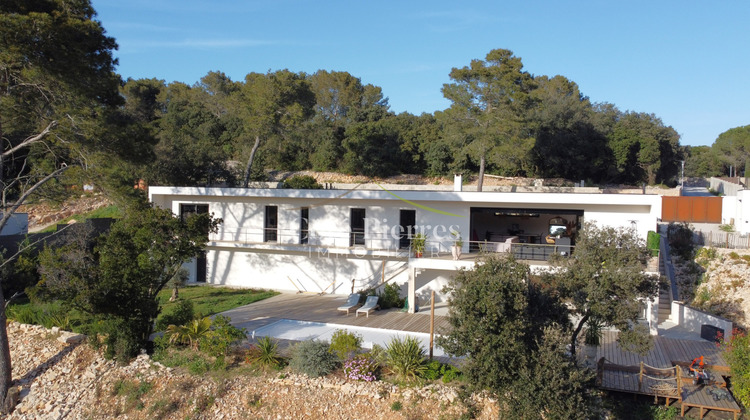 Ma-Cabane - Vente Maison Nîmes, 200 m²