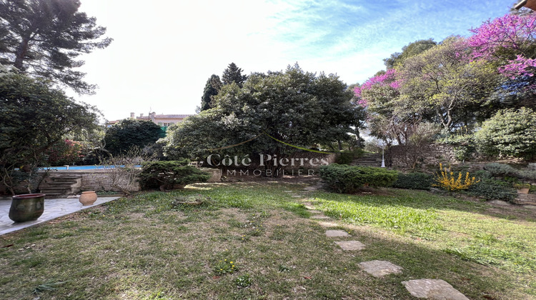 Ma-Cabane - Vente Maison Nîmes, 268 m²