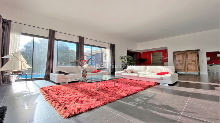 Ma-Cabane - Vente Maison Nîmes, 220 m²