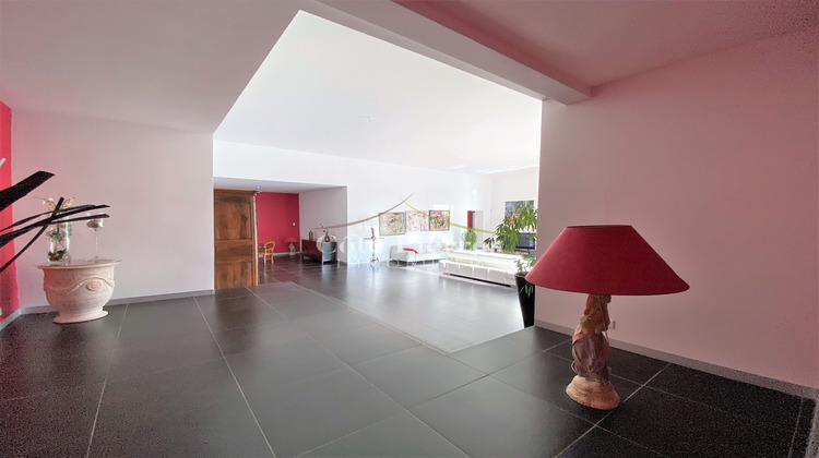 Ma-Cabane - Vente Maison Nîmes, 220 m²