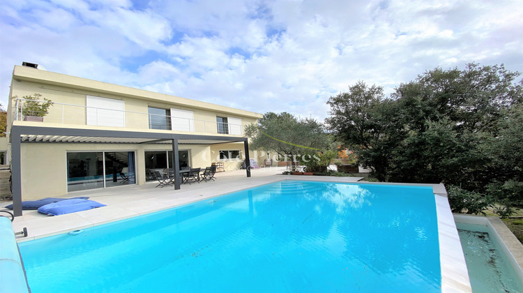 Ma-Cabane - Vente Maison Nîmes, 200 m²