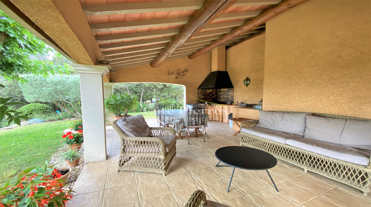 Ma-Cabane - Vente Maison Nîmes, 205 m²