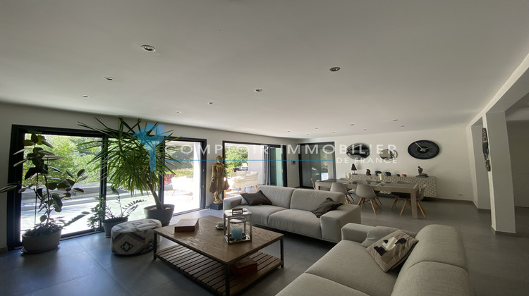 Ma-Cabane - Vente Maison Nîmes, 200 m²