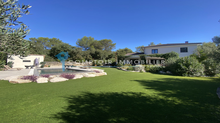 Ma-Cabane - Vente Maison Nîmes, 200 m²