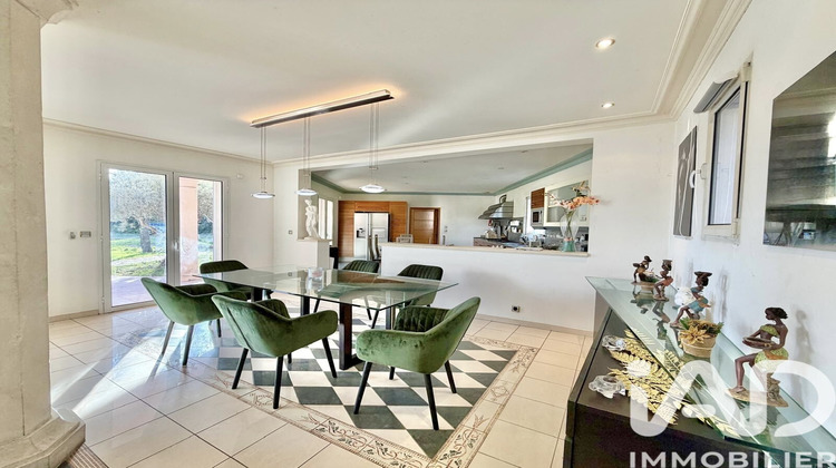 Ma-Cabane - Vente Maison Nîmes, 300 m²