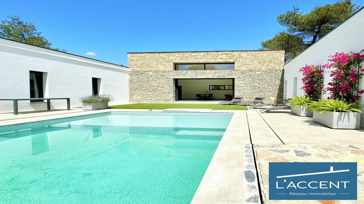 Ma-Cabane - Vente Maison Nîmes, 199 m²