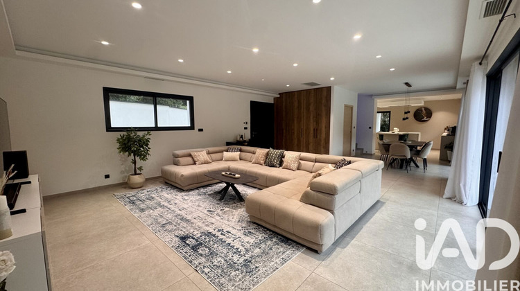 Ma-Cabane - Vente Maison Nîmes, 187 m²