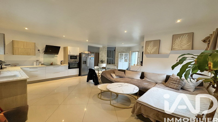 Ma-Cabane - Vente Maison Nîmes, 280 m²