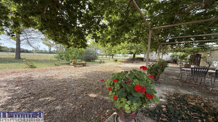 Ma-Cabane - Vente Maison Nîmes, 231 m²