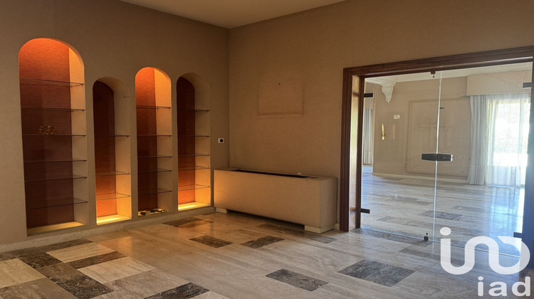 Ma-Cabane - Vente Maison Nîmes, 390 m²