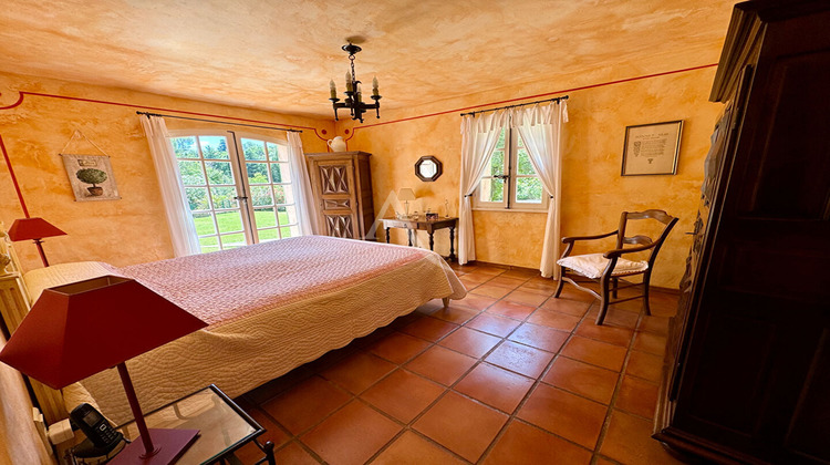 Ma-Cabane - Vente Maison NIMES, 180 m²