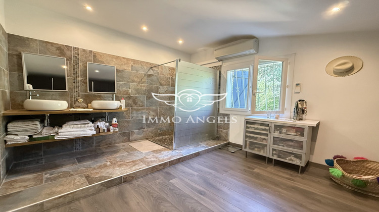 Ma-Cabane - Vente Maison Nîmes, 220 m²