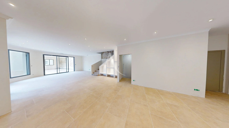 Ma-Cabane - Vente Maison NIMES, 200 m²