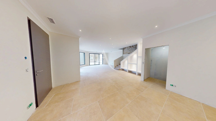 Ma-Cabane - Vente Maison NIMES, 200 m²