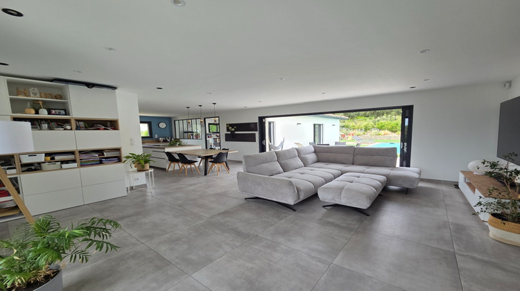 Ma-Cabane - Vente Maison NIMES, 197 m²