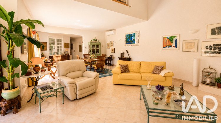 Ma-Cabane - Vente Maison Nîmes, 186 m²