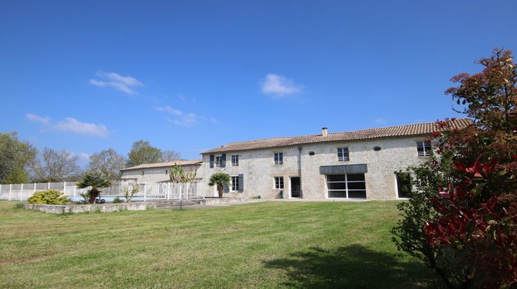 Ma-Cabane - Vente Maison NIORT, 400 m²