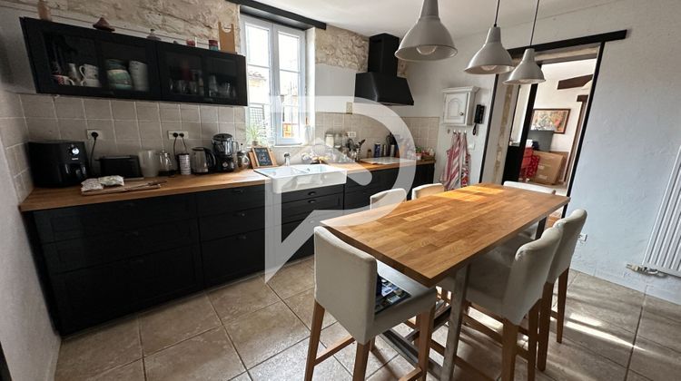 Ma-Cabane - Vente Maison NIORT, 204 m²