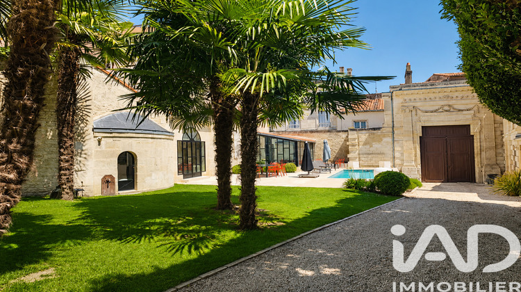 Ma-Cabane - Vente Maison Niort, 276 m²