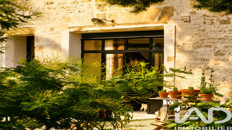 Ma-Cabane - Vente Maison Niort, 499 m²