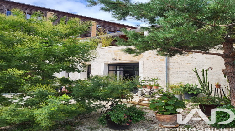 Ma-Cabane - Vente Maison Niort, 499 m²