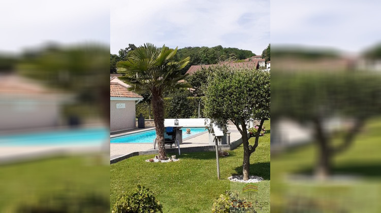 Ma-Cabane - Vente Maison NIVOLAS VERMELLE, 123 m²