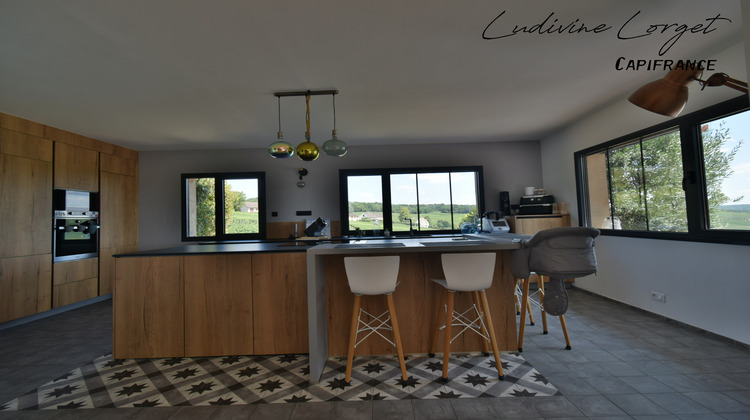 Ma-Cabane - Vente Maison NOGENT L ARTAUD, 198 m²