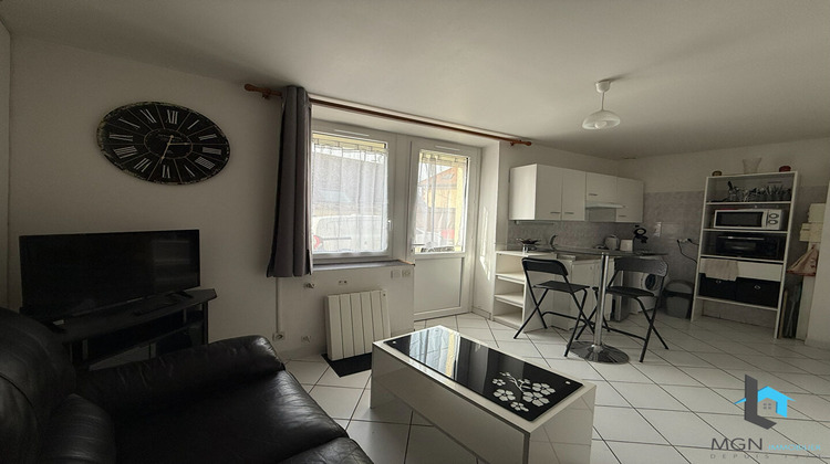 Ma-Cabane - Vente Maison NOGENT-LE-ROI, 25 m²