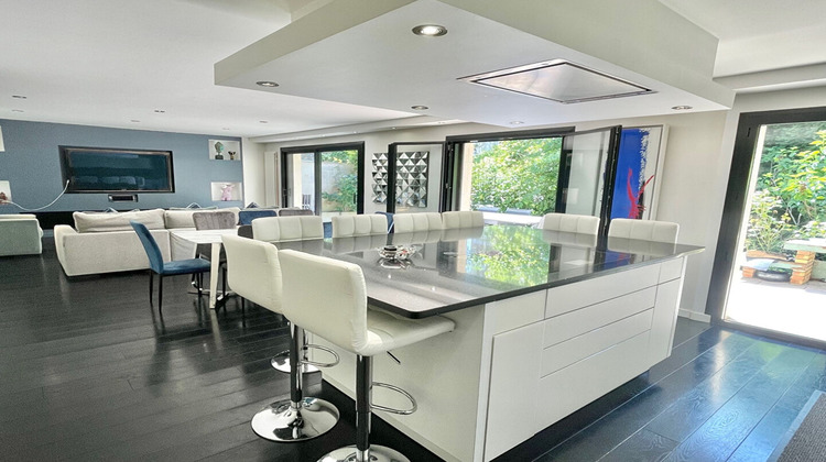 Ma-Cabane - Vente Maison NOGENT-SUR-MARNE, 250 m²