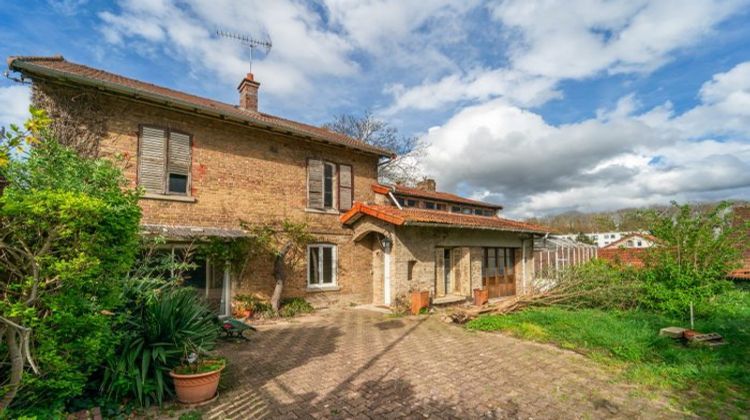 Ma-Cabane - Vente Maison Noisiel, 211 m²