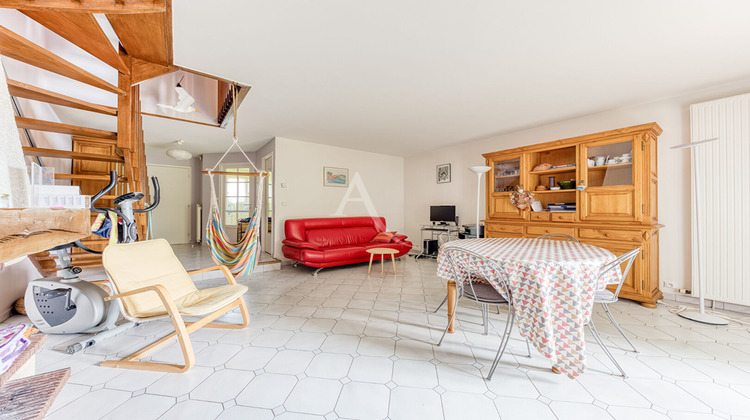 Ma-Cabane - Vente Maison NOISIEL, 106 m²