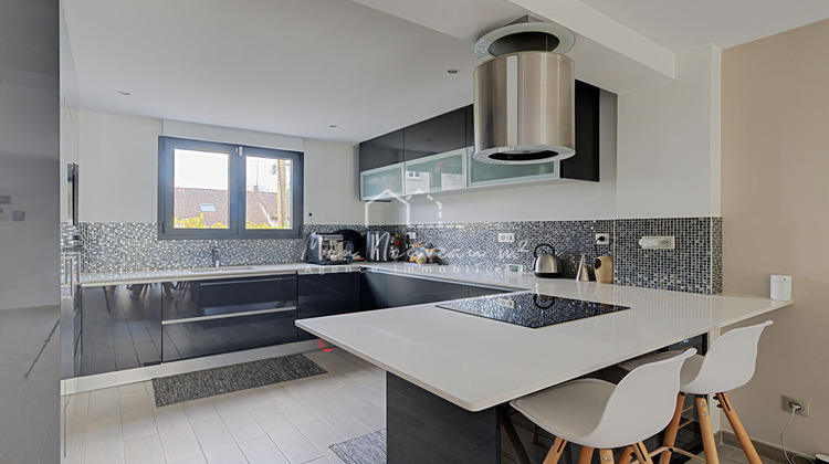 Ma-Cabane - Vente Maison NOISY-LE-GRAND, 140 m²