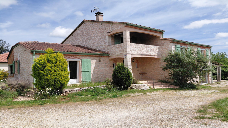 Ma-Cabane - Vente Maison Nontron, 145 m²