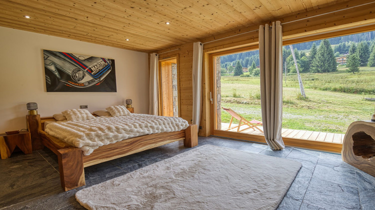 Ma-Cabane - Vente Maison NOTRE-DAME-DE-BELLECOMBE, 400 m²