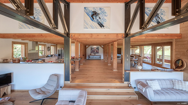 Ma-Cabane - Vente Maison NOTRE-DAME-DE-BELLECOMBE, 400 m²