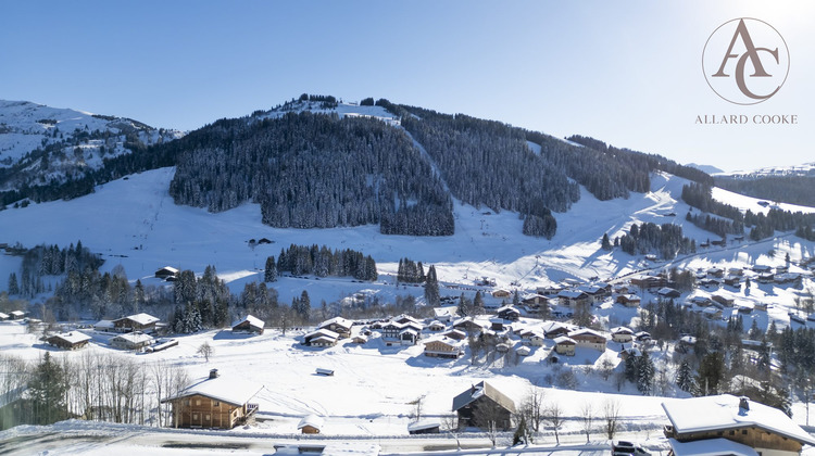 Ma-Cabane - Vente Maison Notre-Dame-de-Bellecombe, 355 m²