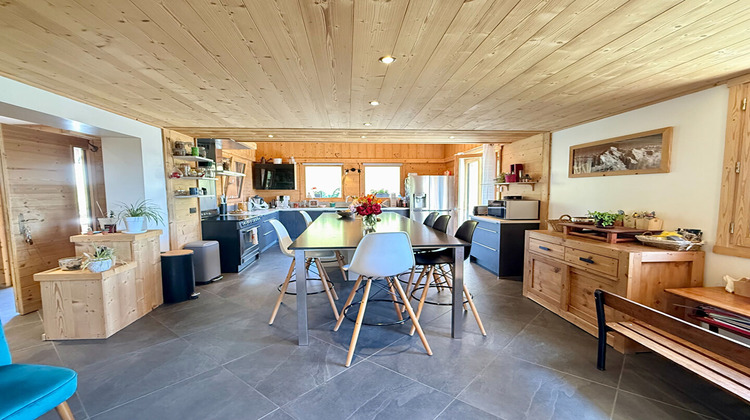 Ma-Cabane - Vente Maison NOTRE-DAME-DE-BELLECOMBE, 164 m²