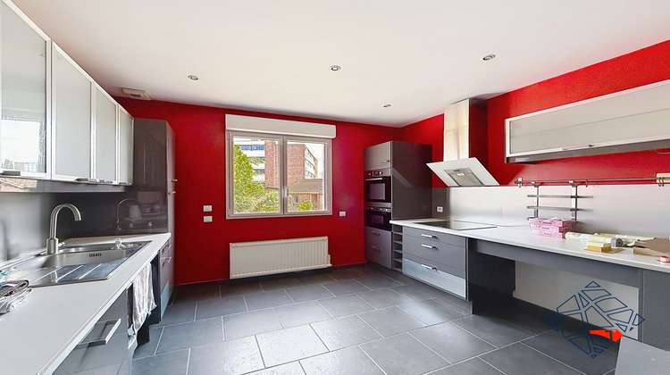 Ma-Cabane - Vente Maison Notre-Dame-de-Bondeville, 217 m²