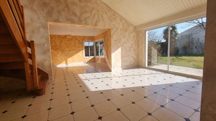 Ma-Cabane - Vente Maison NOTRE-DAME-DE-RIEZ, 199 m²