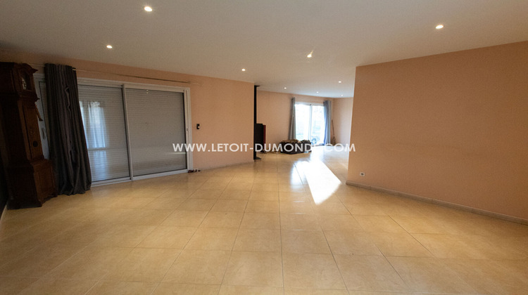 Ma-Cabane - Vente Maison NOTRE-DAME-DE-SANILHAC, 150 m²