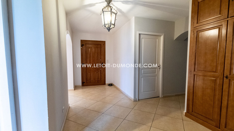 Ma-Cabane - Vente Maison NOTRE-DAME-DE-SANILHAC, 150 m²