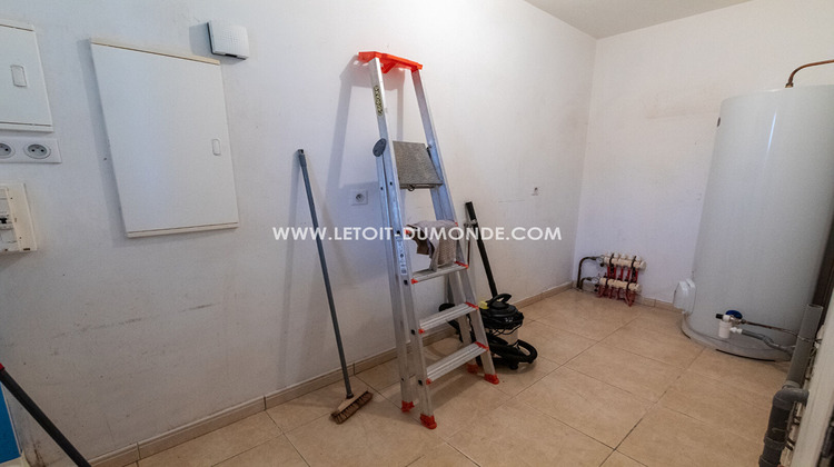 Ma-Cabane - Vente Maison NOTRE-DAME-DE-SANILHAC, 150 m²