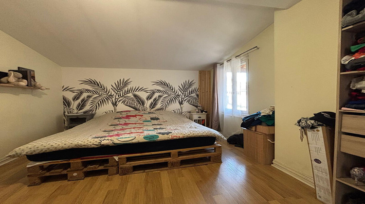 Ma-Cabane - Vente Maison NOTRE-DAME-DE-SANILHAC, 0 m²