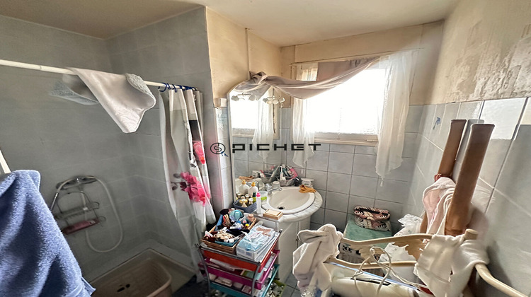 Ma-Cabane - Vente Maison NOTRE-DAME-DE-SANILHAC, 73 m²