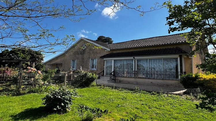 Ma-Cabane - Vente Maison NOTRE DAME DE SANILHAC, 200 m²