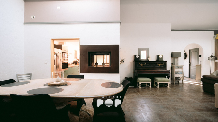Ma-Cabane - Vente Maison NOTRE-DAME-DE-SANILHAC, 154 m²