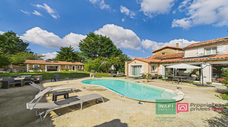 Ma-Cabane - Vente Maison NOUAILLE MAUPERTUIS, 220 m²