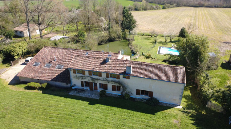 Ma-Cabane - Vente Maison NOUAILLE MAUPERTUIS, 317 m²